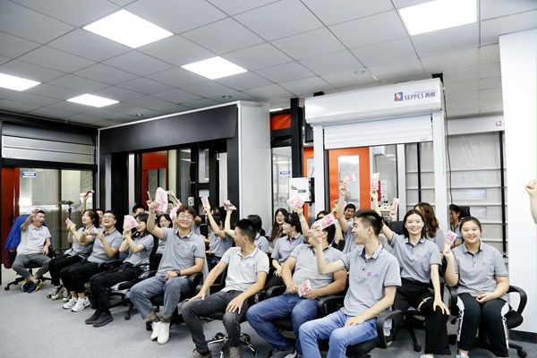 西朗十周年 西朗十周年